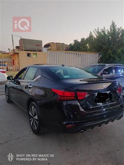 نيسان ألتيما